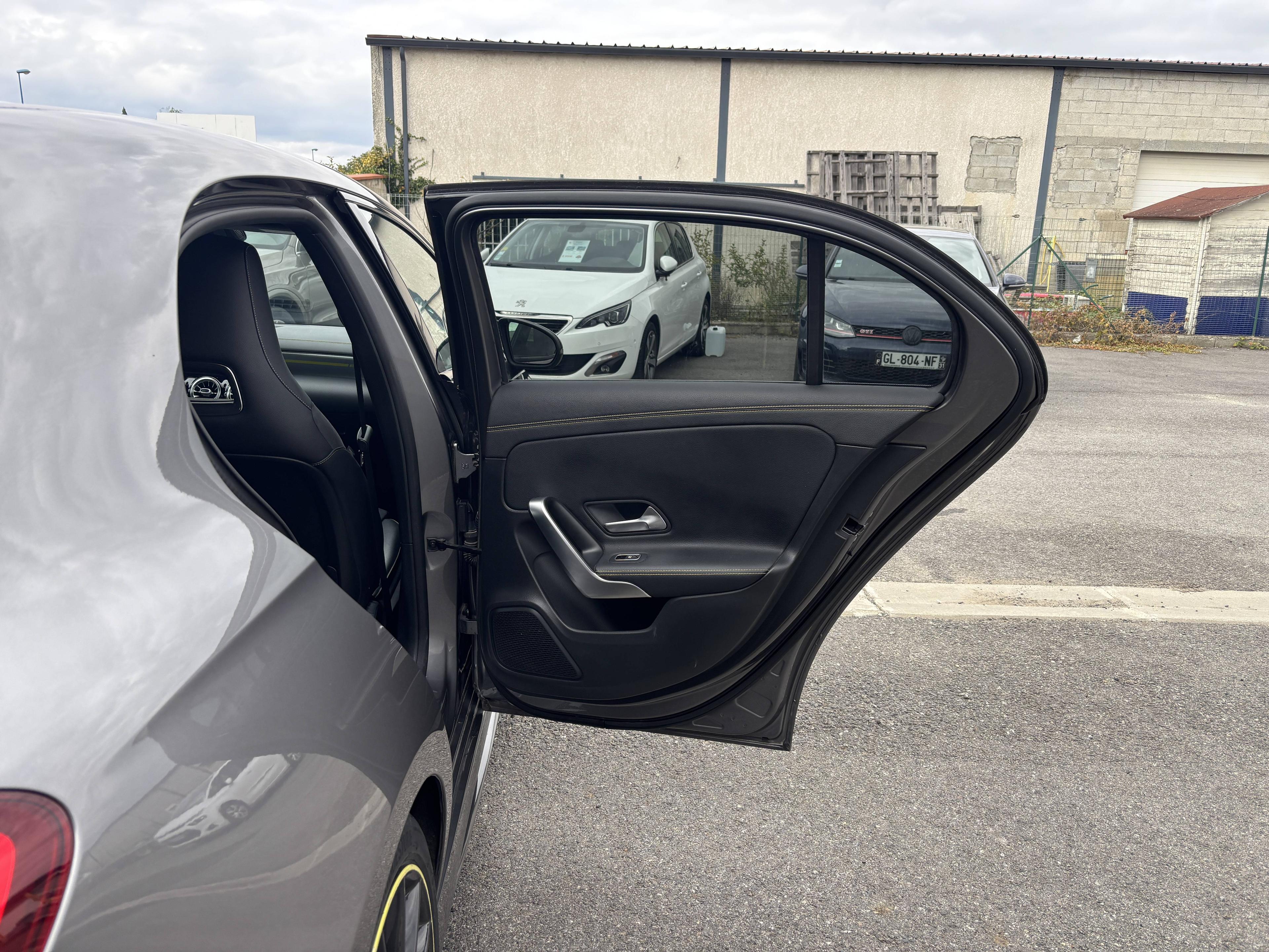 MERCEDES-BENZ CLASSE A BERLINE