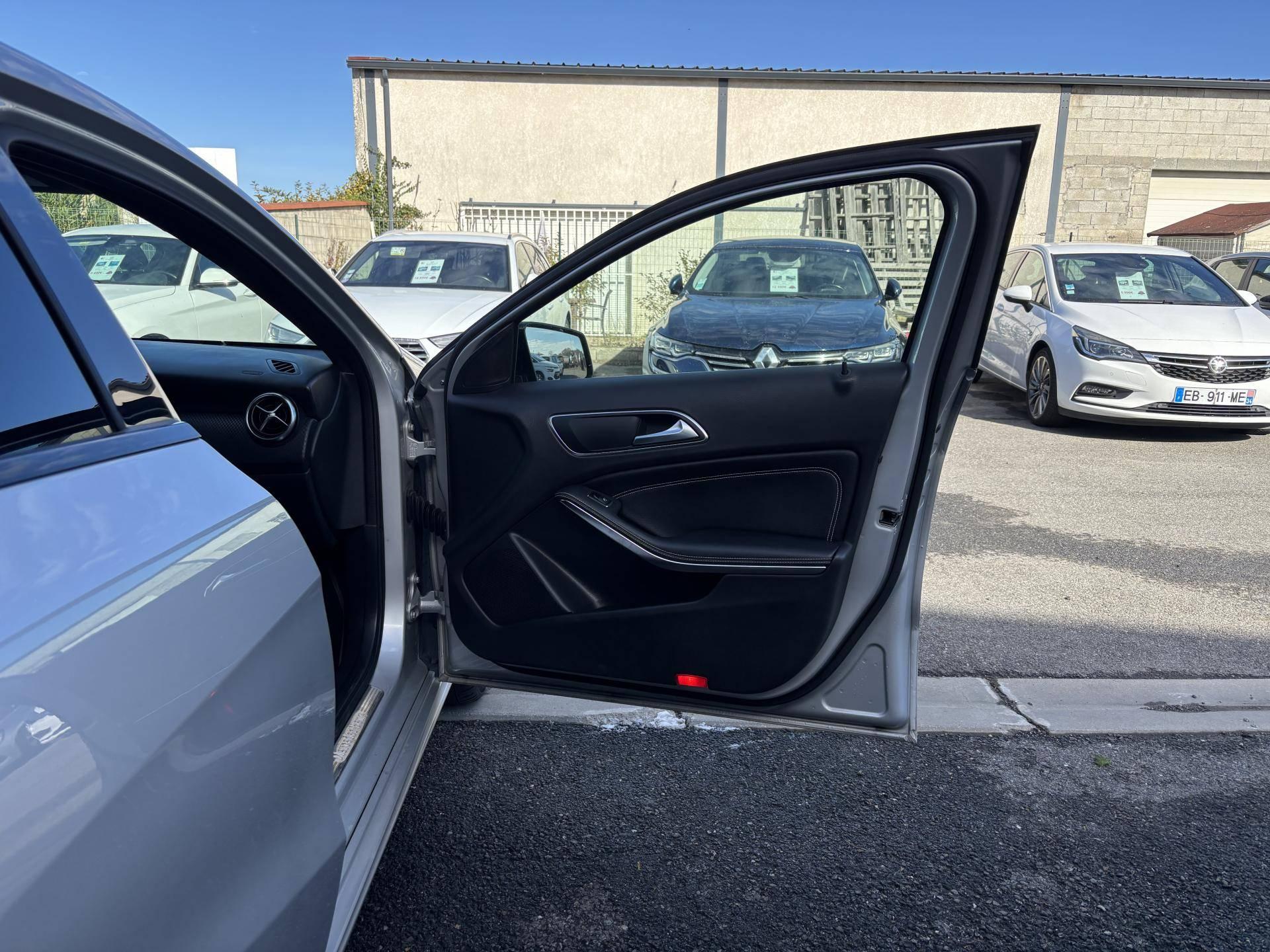 MERCEDES-BENZ CLASSE A