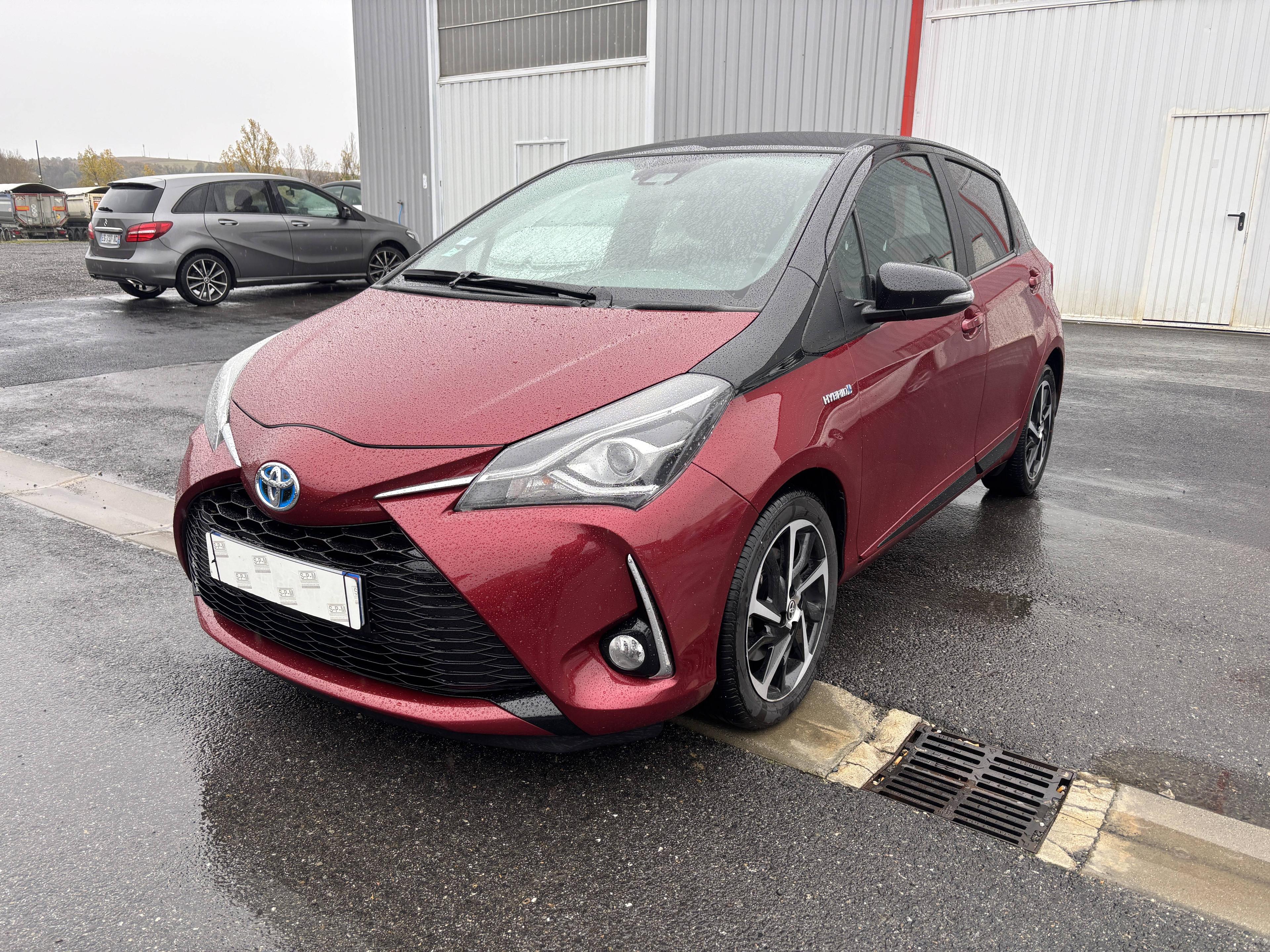 TOYOTA YARIS