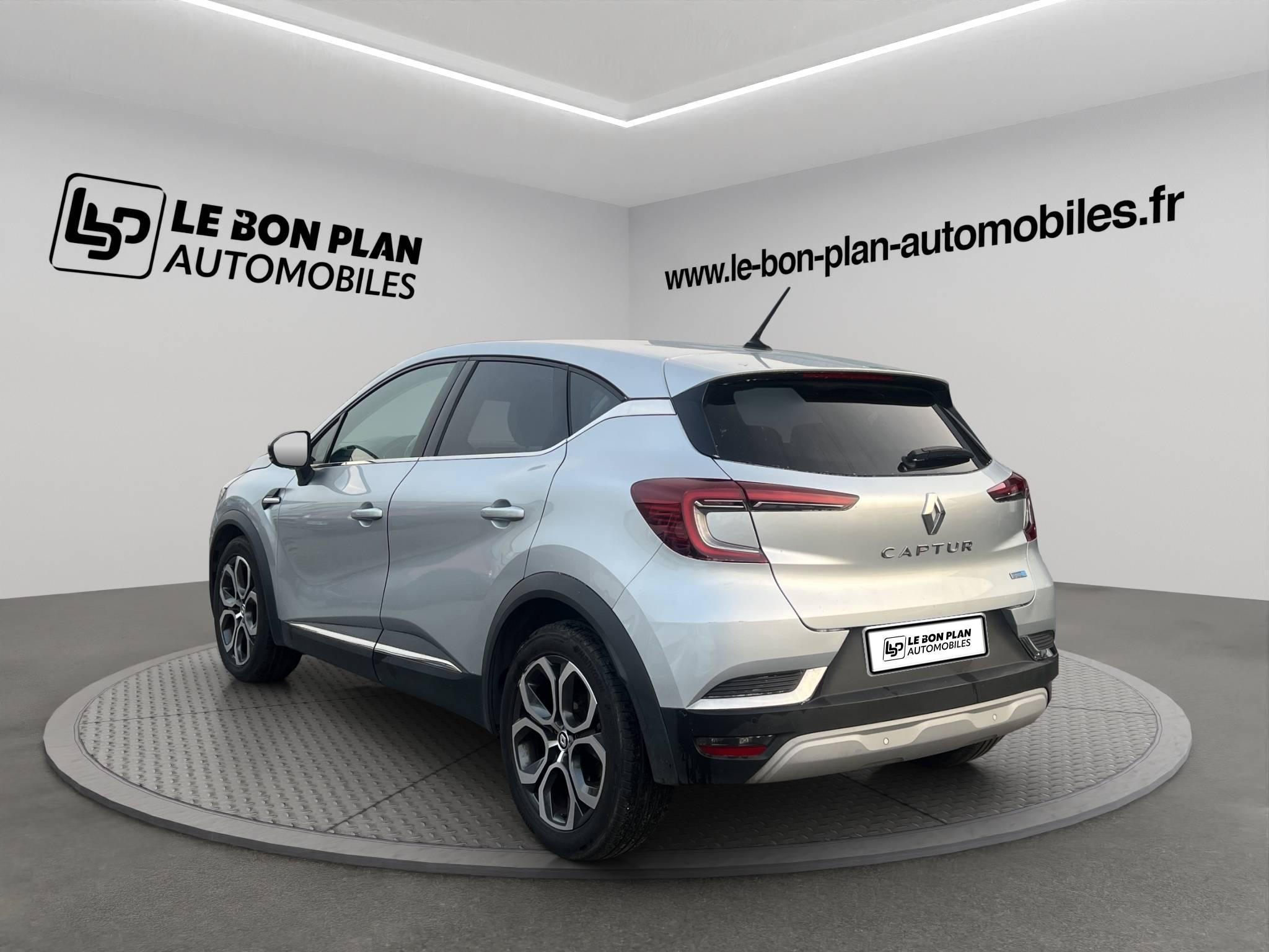 RENAULT CAPTUR