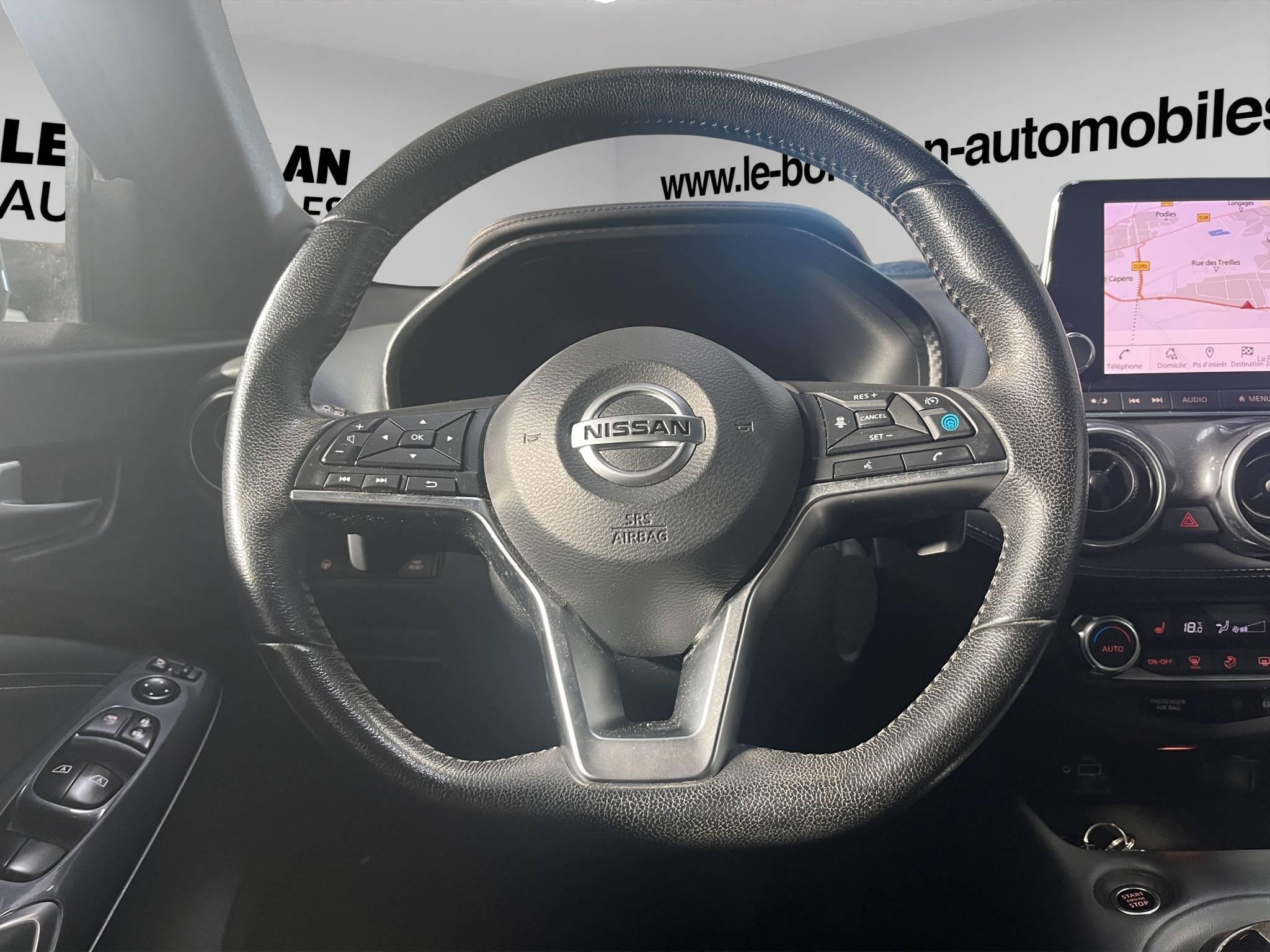 NISSAN JUKE