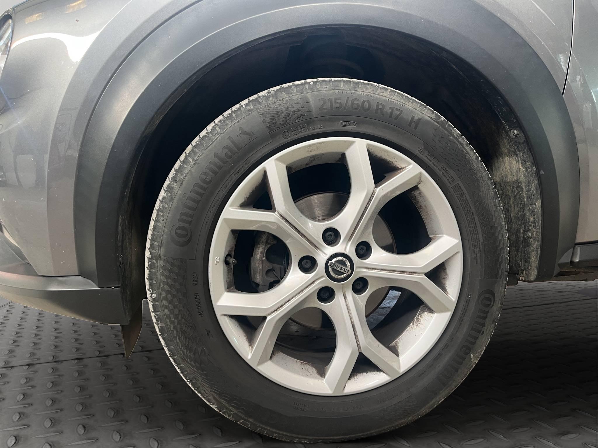 NISSAN JUKE