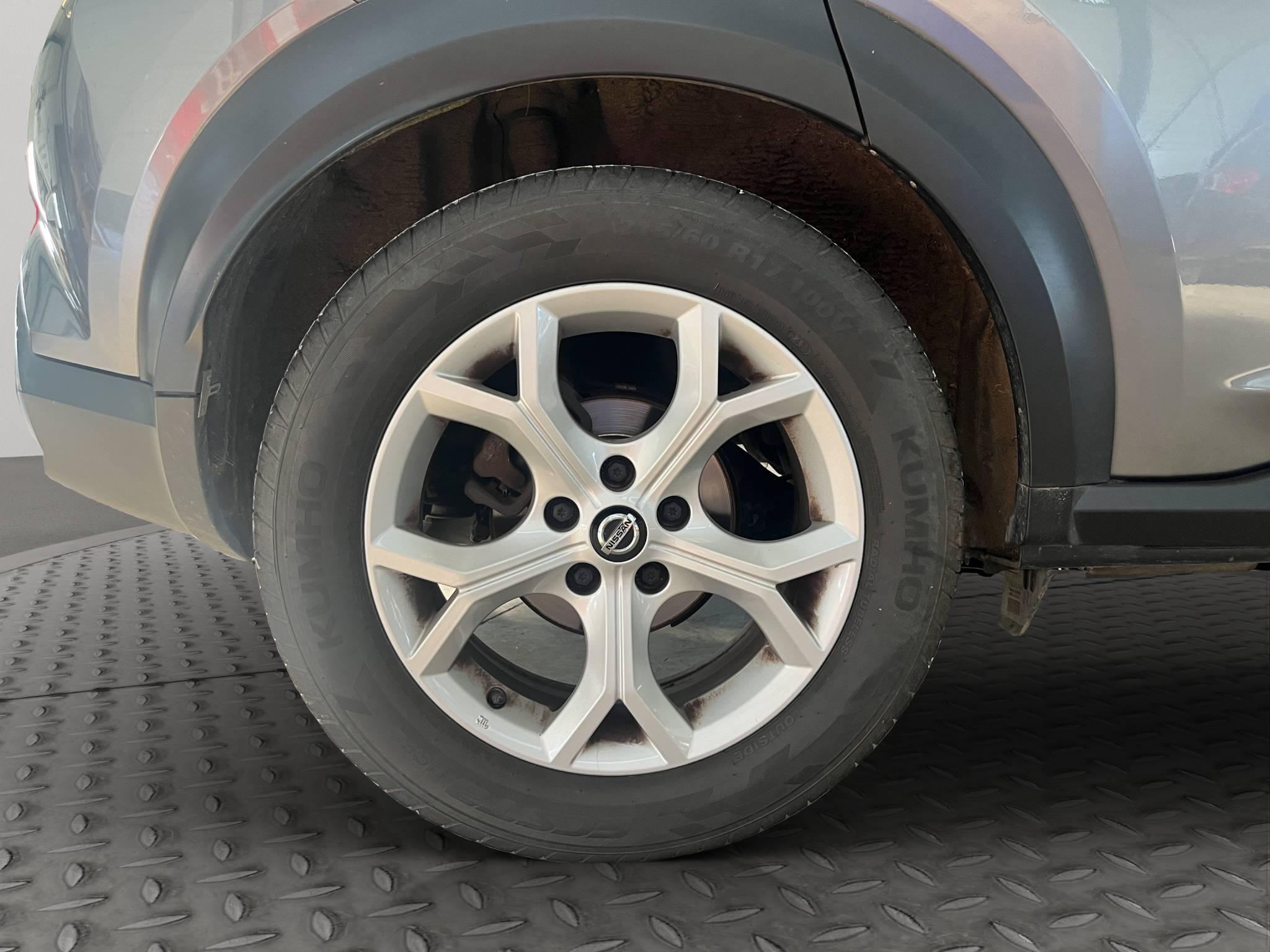 NISSAN JUKE