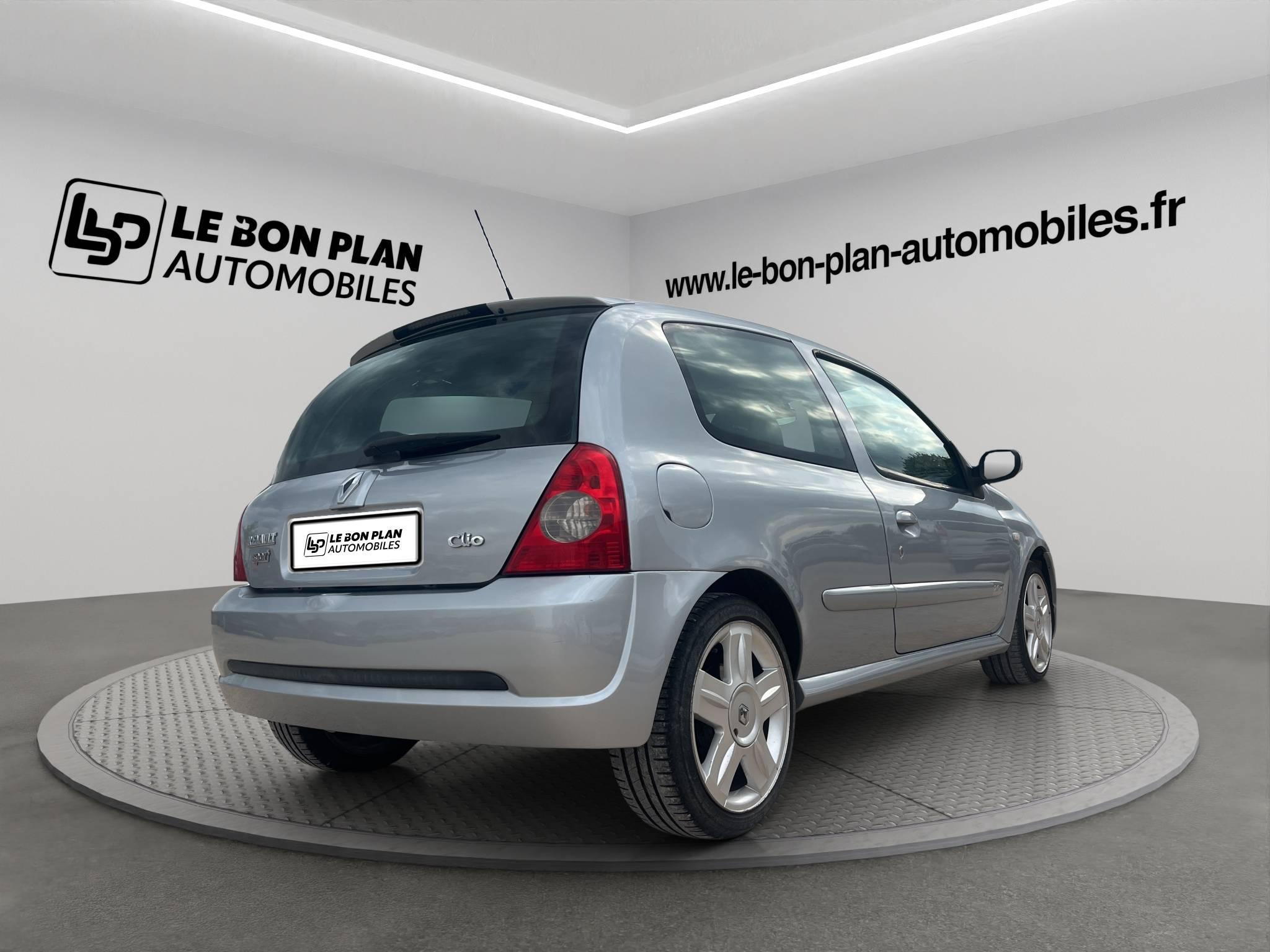 RENAULT CLIO