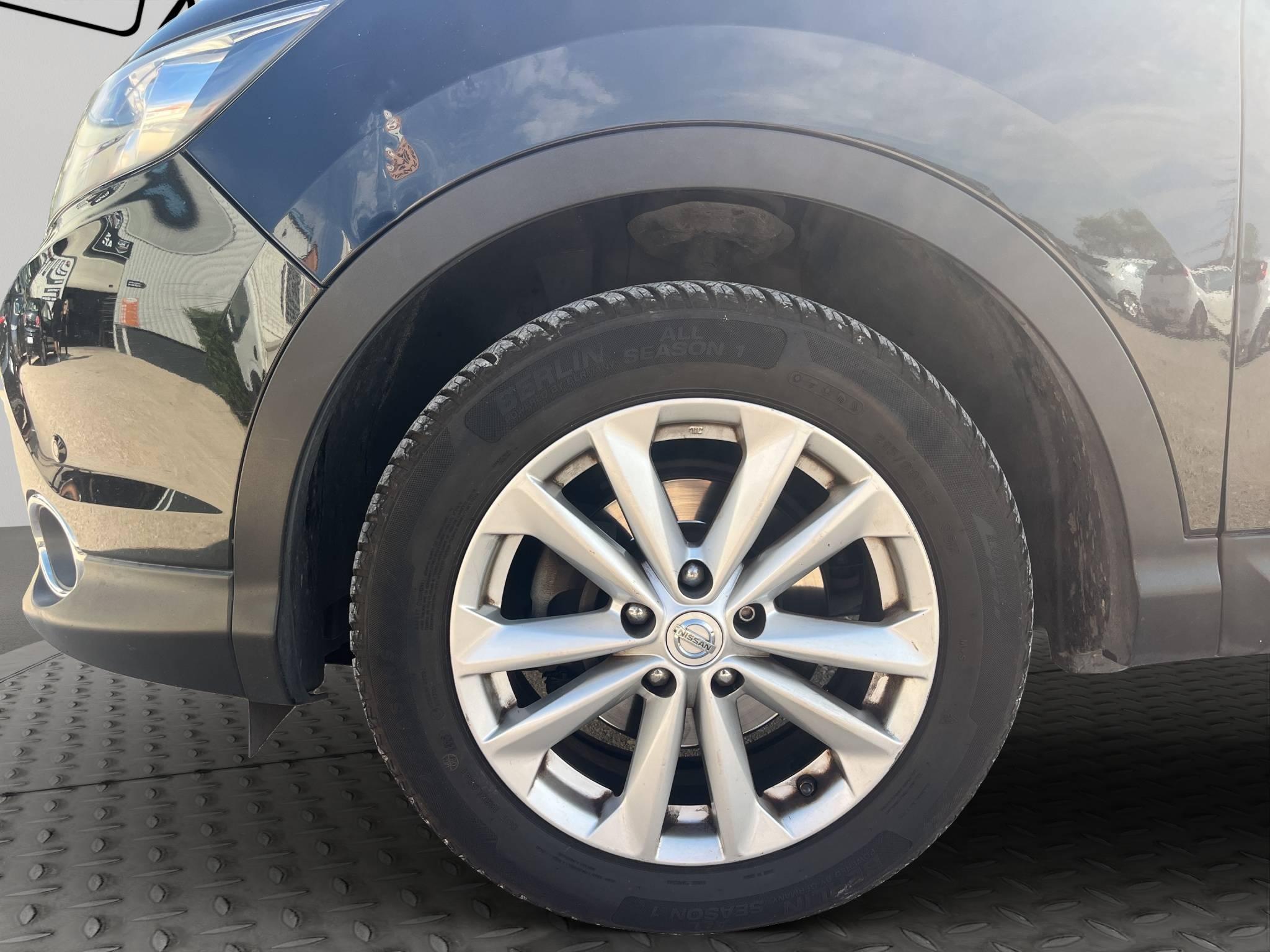NISSAN QASHQAI