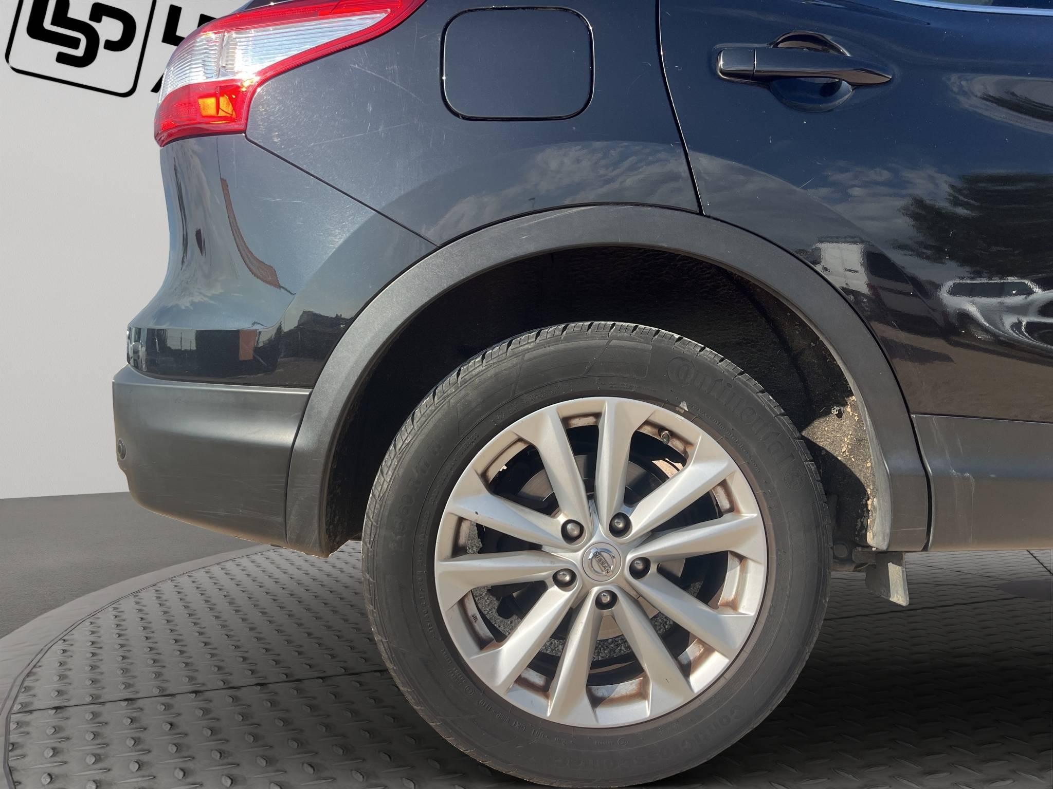 NISSAN QASHQAI